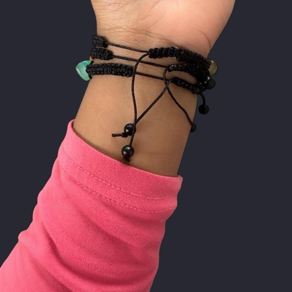 Green Striped Agate Adjustable Gemstone Bead Bracelet - Picture 4 of 5